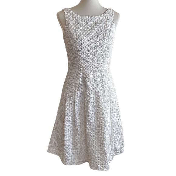 White House Black Market White Fit & Flare Eyelet Lace Dress – Size 4, Perfect - Picture 1 of 5